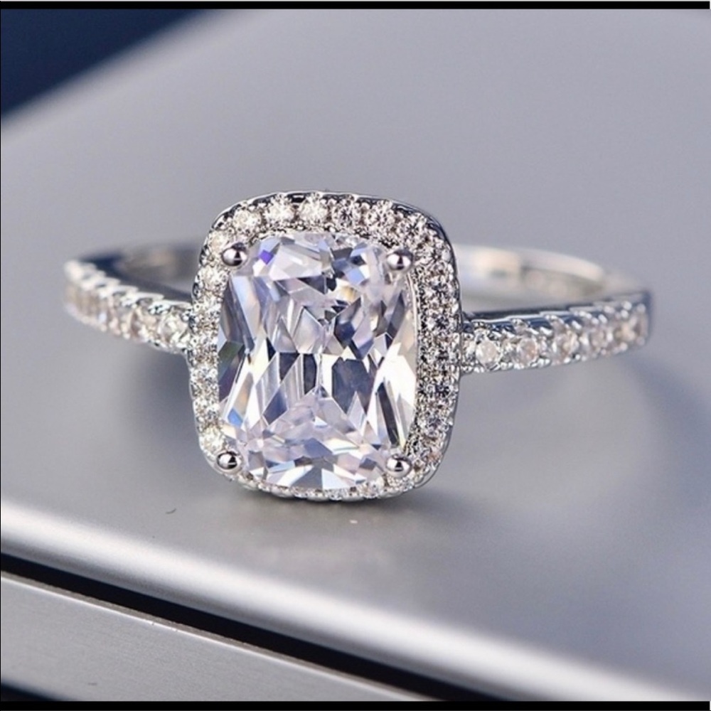 White Sapphire Ring